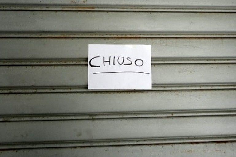 Commercio in crisi. Chiudono negozi a Giulianova e in tutta la provincia. L’allarme di Grimi (Confesercenti) NOSTRA INTERVISTA