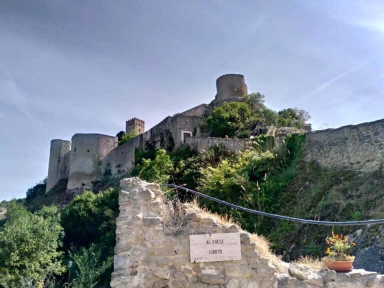 In viaggio con Cityrumors: i luoghi e i racconti. Roccascalegna, il castello più bello d’Abruzzo FOTO