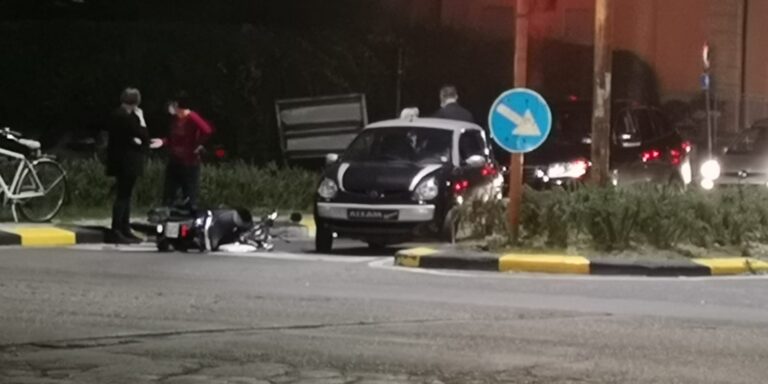 Giulianova, finisce in ospedale dopo l’incidente in scooter
