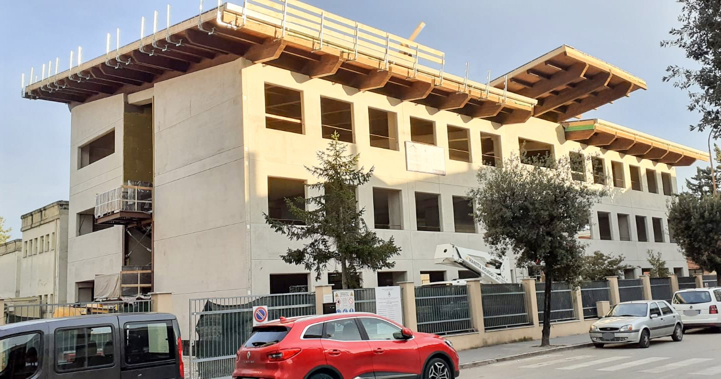 Alba Adriatica, ricostruzione scuola media: concluso il secondo lotto FOTO