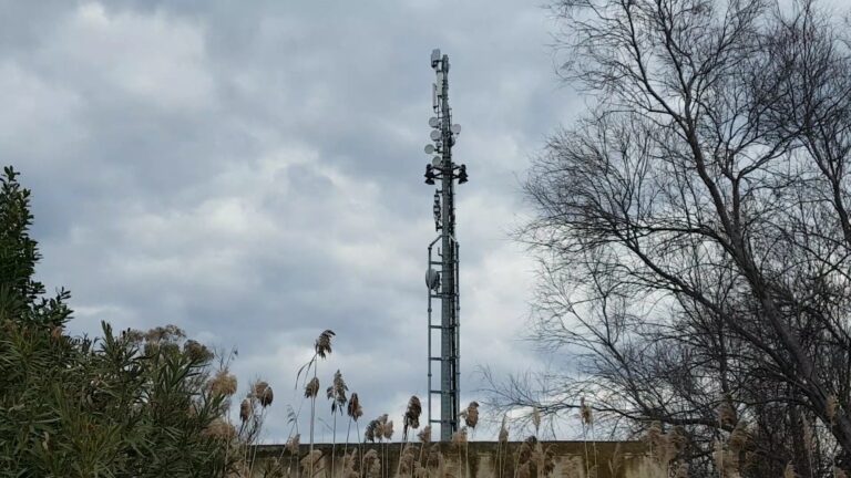 Giulianova, antenna 5G nell’ex depuratore dell’Annunziata: l’appello del Comitato di Quartiere