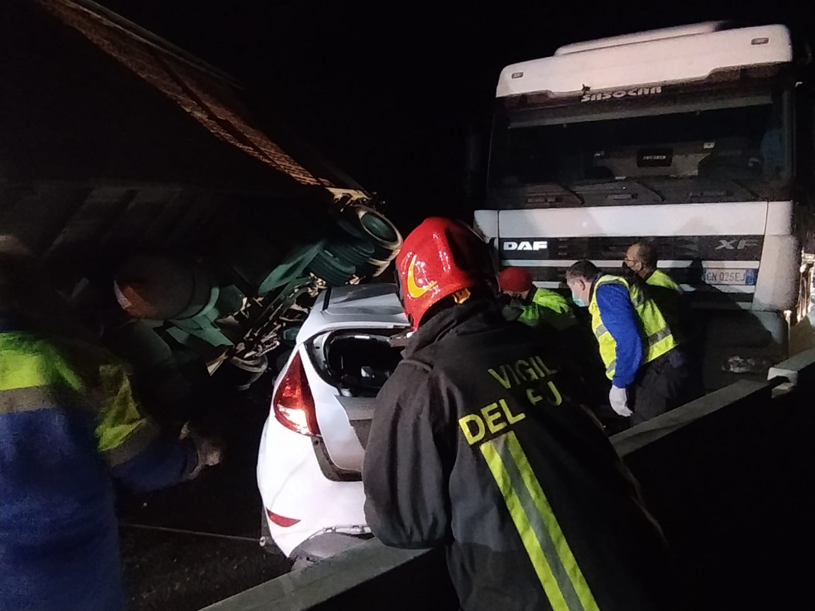 Incidente sull’A14 tra Pineto e Roseto, tratto chiuso FOTO VIDEO