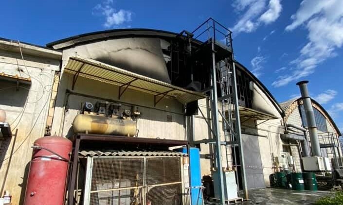 Manoppello, amianto nel tetto della fabbrica bruciata: allarme per i residenti