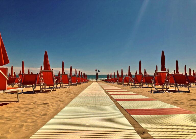 Tortoreto free beach: ombrelloni gratis per i residenti. L’iniziativa dell’associazione Balneator