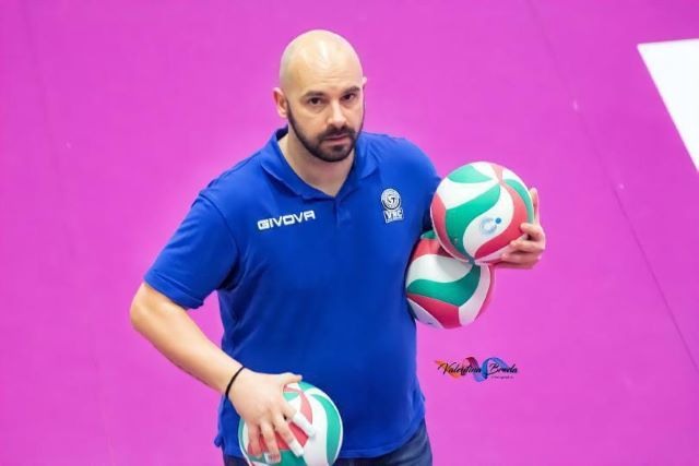 Il nuovo allenatore della Pallavolo Teatina: Cristian Piazzese