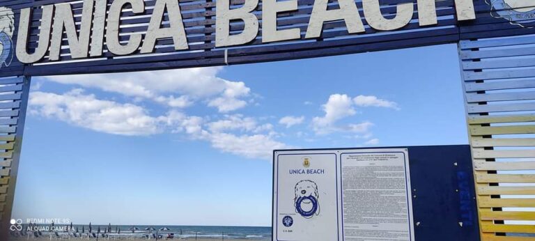 Giulianova, riapre Unica Beach: la spiaggia per cani nel lungomare nord