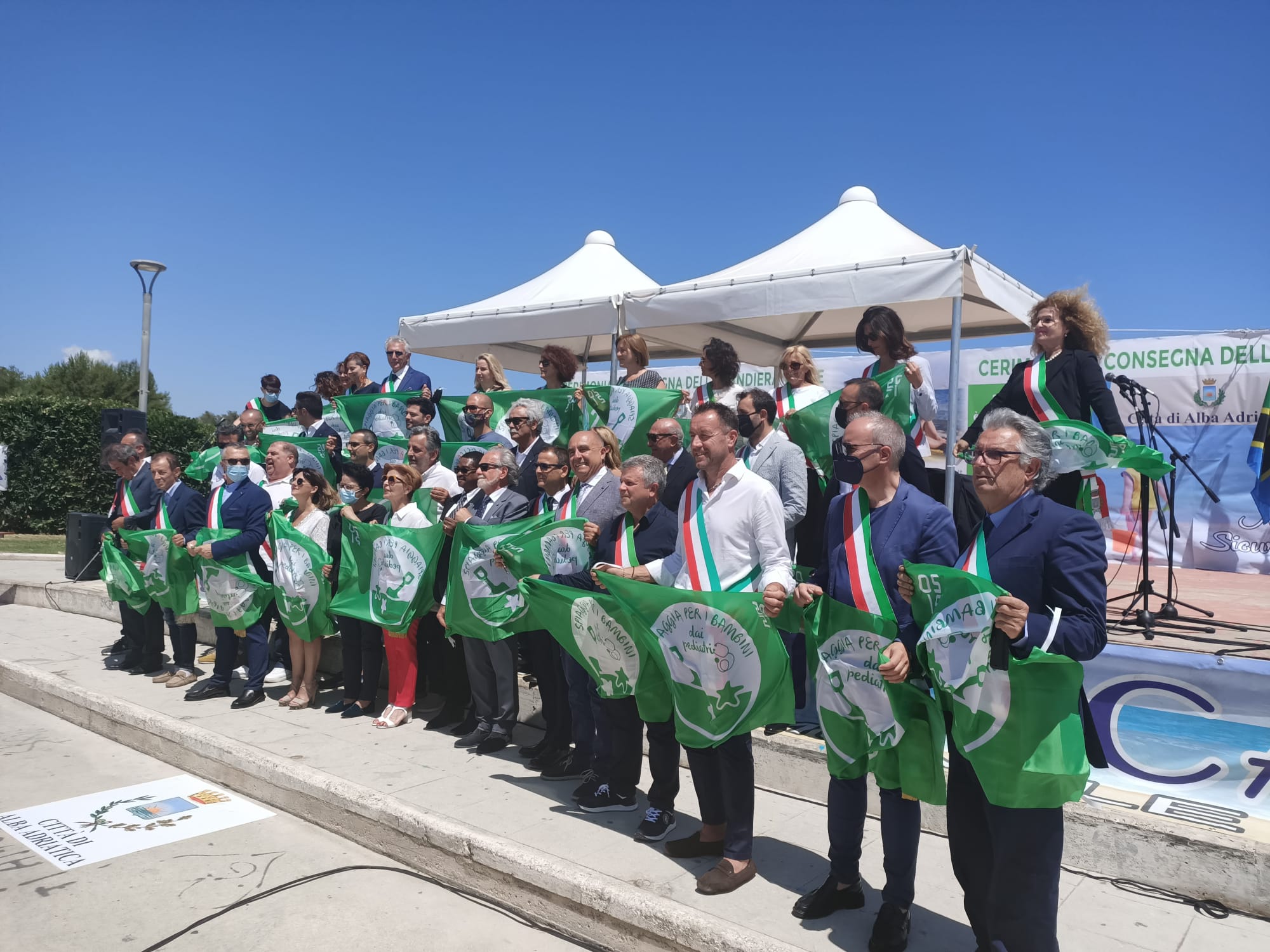 Spiagge a misura di bambino: Alba Adriatica “celebra” 148 località con la Bandiera Verde FOTO