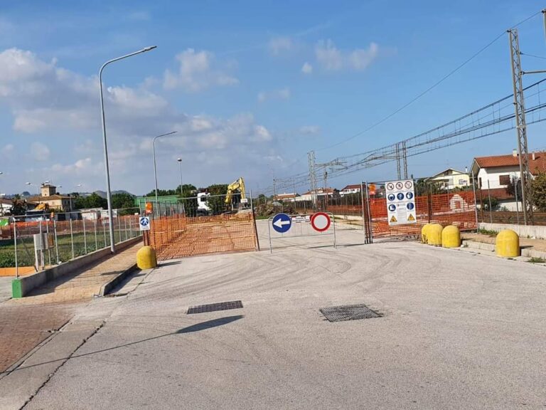 Martinsicuro, aperto il cantiere della stazione dei treni: in funzione tra 2 anni
