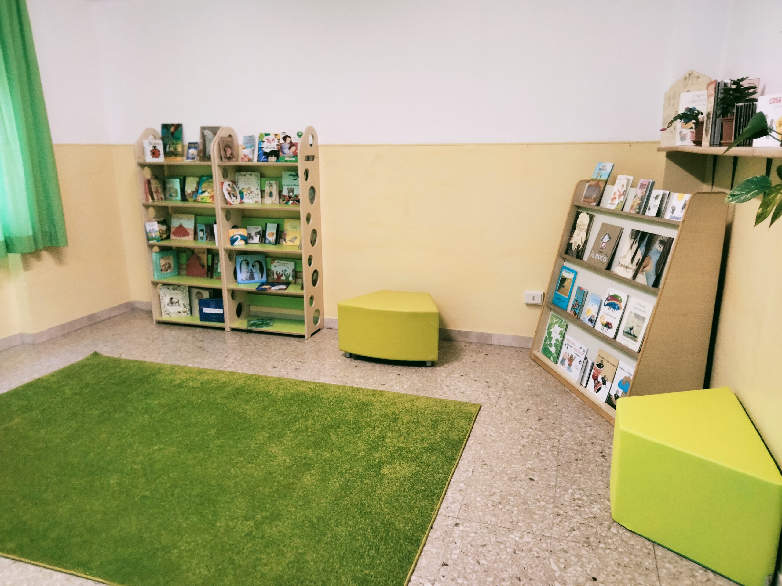 Teramo, una biblioteca per la Principessa Sorriso nella scuola dell’infanzia De Albentiis FOTO