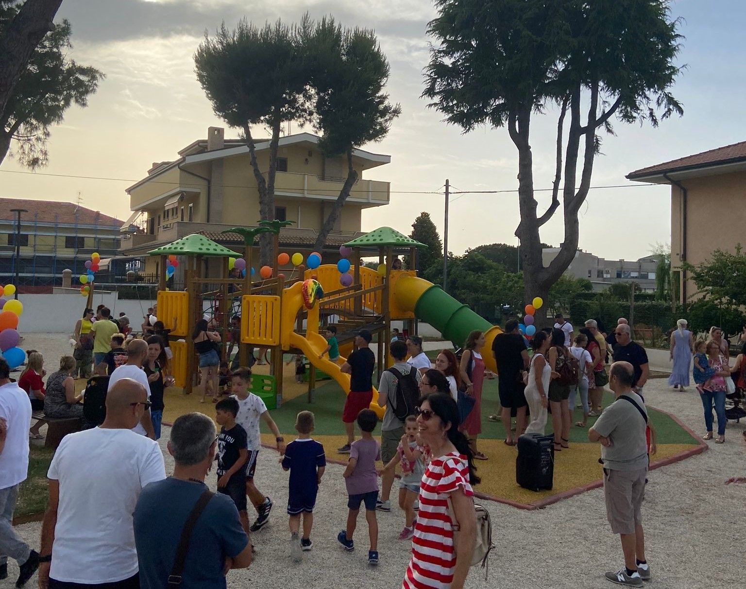 Alba Adriatica, “parcobaleno”: aperto il nuovo parco in via del Concordato