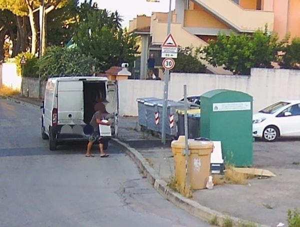 Montesilvano, abbandono rifiuti: 35 multe con le fototrappole a luglio-FOTO