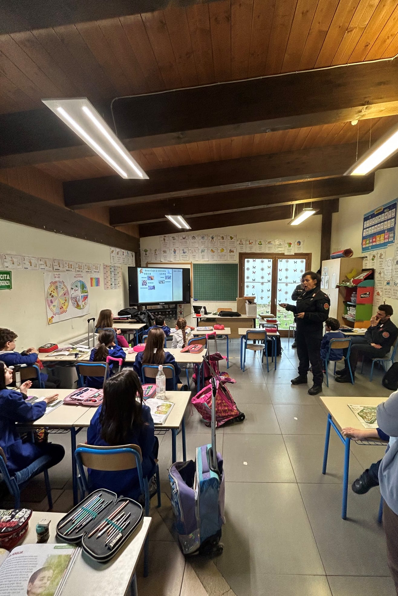Forestali nelle scuole di Teramo e L'Aquila per educare al rispetto di animali e ambiente