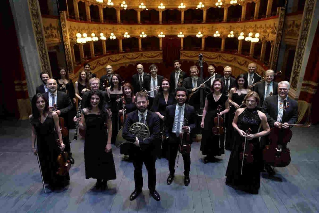 l'orchestra istituzione sinfonica abruzzese