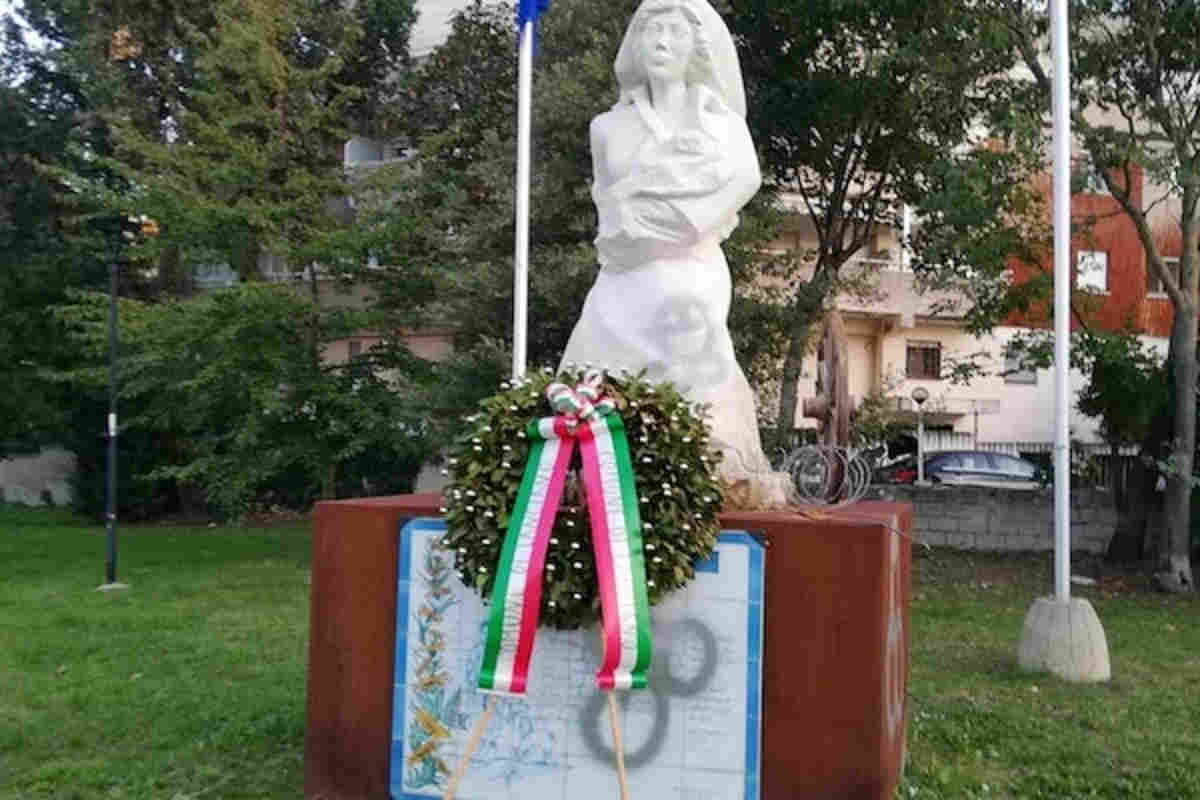 monumento a Lanciano per commemorare il Samurapiden, i genocidio dei rom