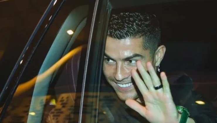 Cristiano Ronaldo calciatore più pagato 