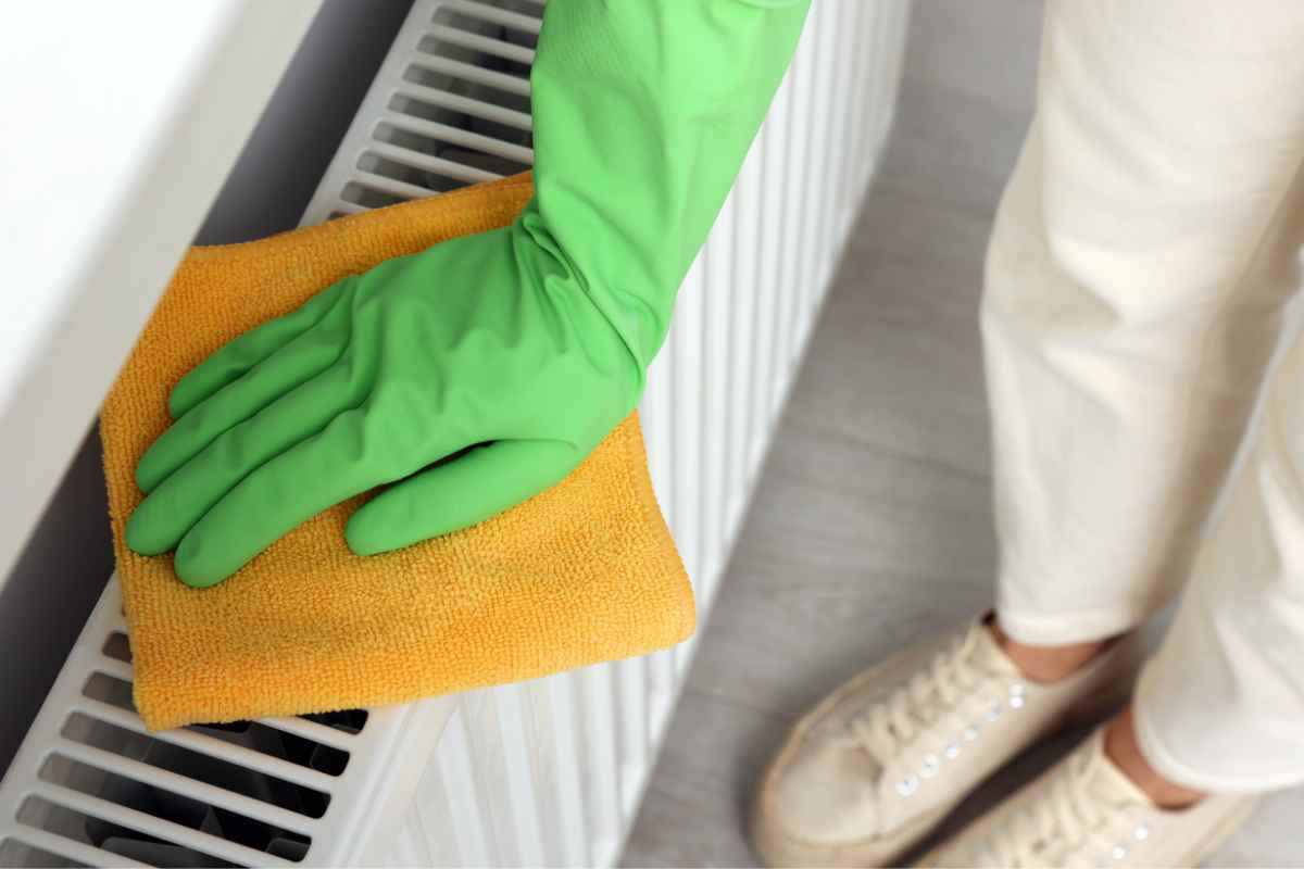Come fare asciugare i vestiti in casa senza termosifoni e senza il rischio  di umidità: il trucco facile e veloce - Abruzzo Cityrumors