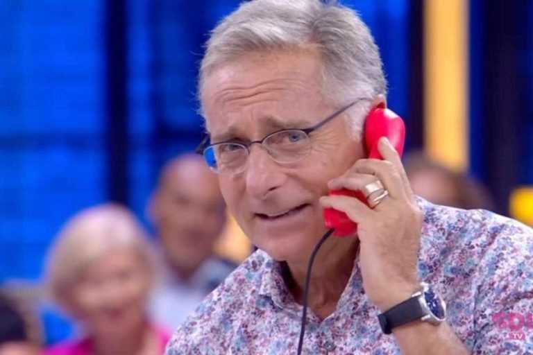 Paolo Bonolis, cosa c'era davvero dietro la famosa telefonata dei