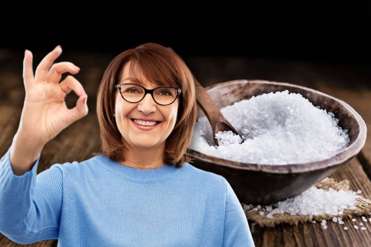 A handful of coarse salt and that’s it: save and take care of yourself, grandma’s treat