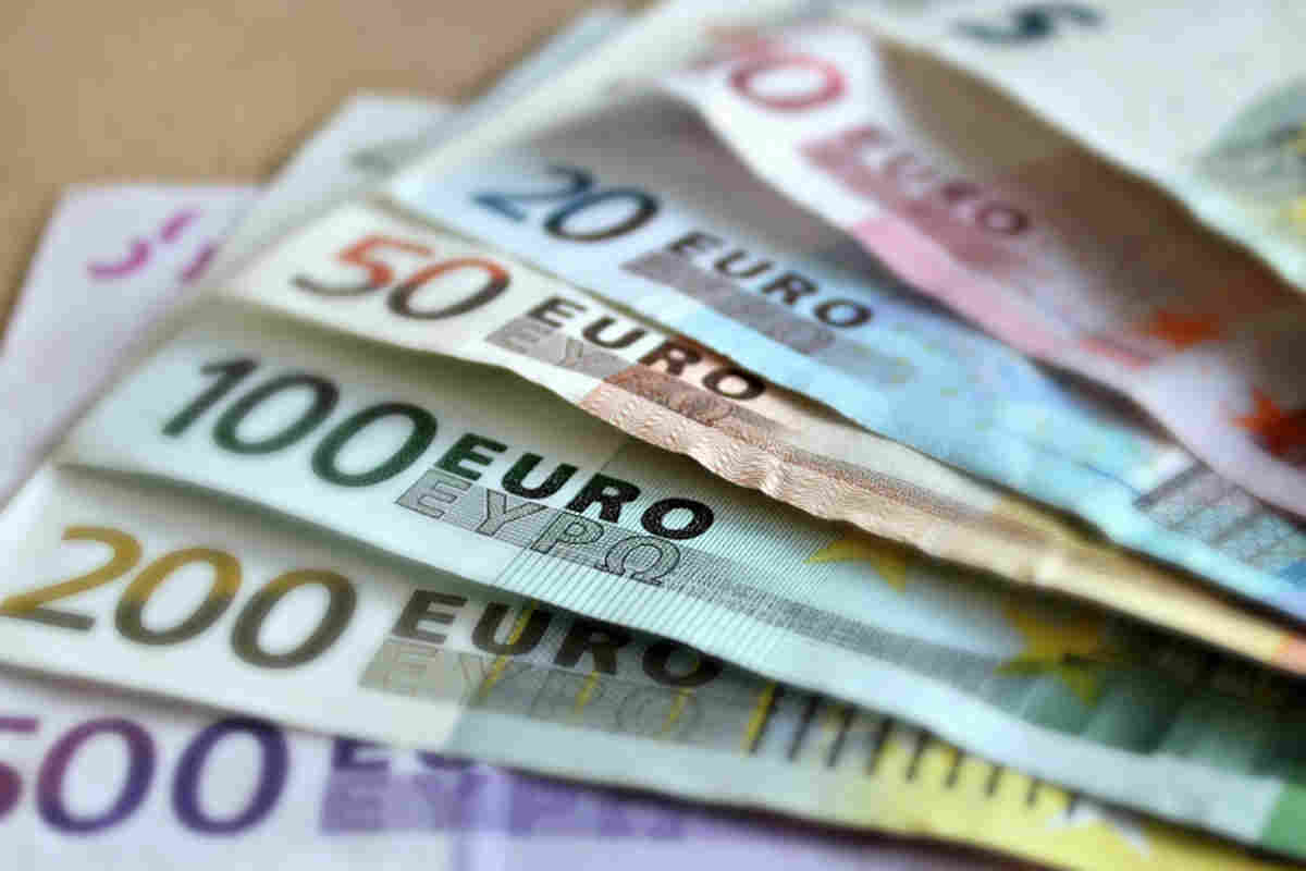 somma di denaro in euro