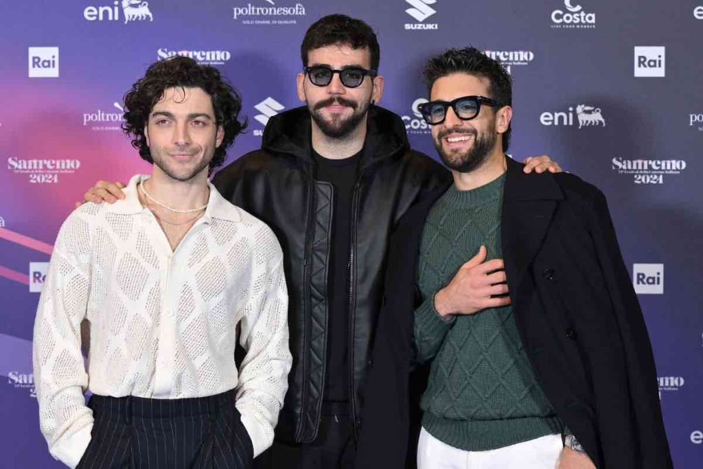 il volo cacciati via