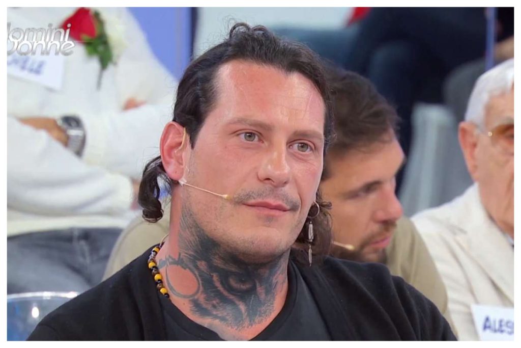 Sergio ex corteggiatore uomini e donne ha un nuovo look,