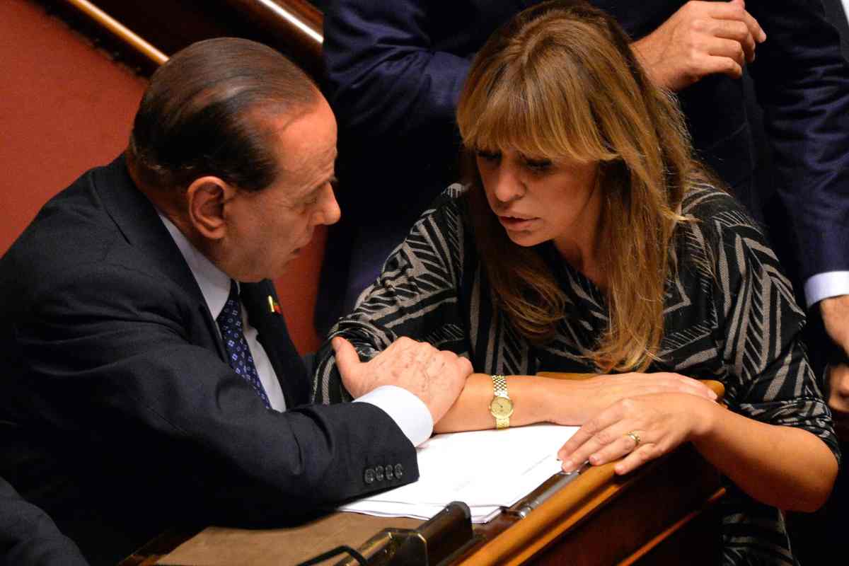 Silvio Berlusconi, Alessandra Mussolini 