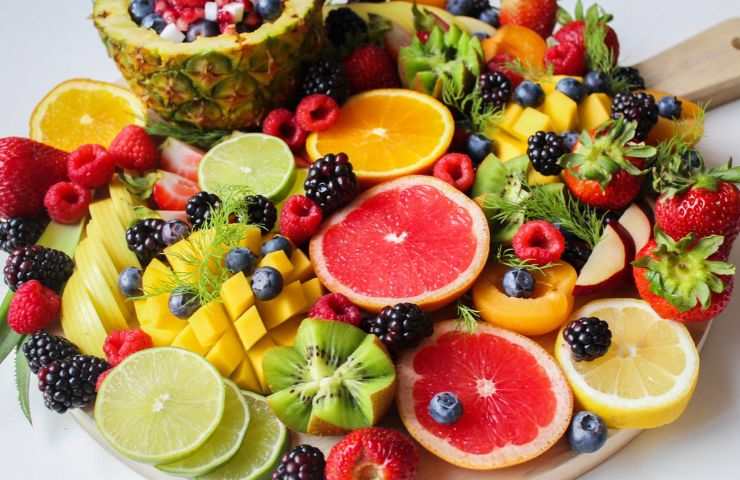 quanta frutta mangiare e quando