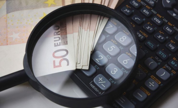 I sette consigli per risparmiare 10mila euro l'anno