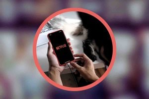 Netflix introduce nuove tariffe. Ecco come cambia
