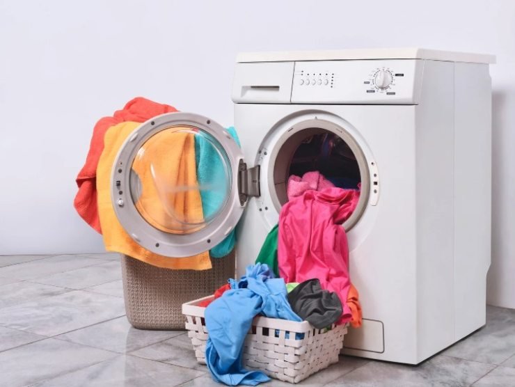 Risparmiare lavando poco i vestiti