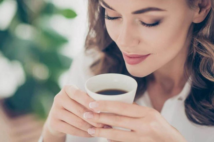 Samunshi Tazza Da Caffè Con Scritta Tedesca 'Ich Denke An Karate' – Ceramica Nera, Idea Regalo Divertente