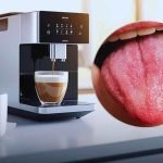 Se hai questa cosa sulla lingua devi smettere di bere caffè