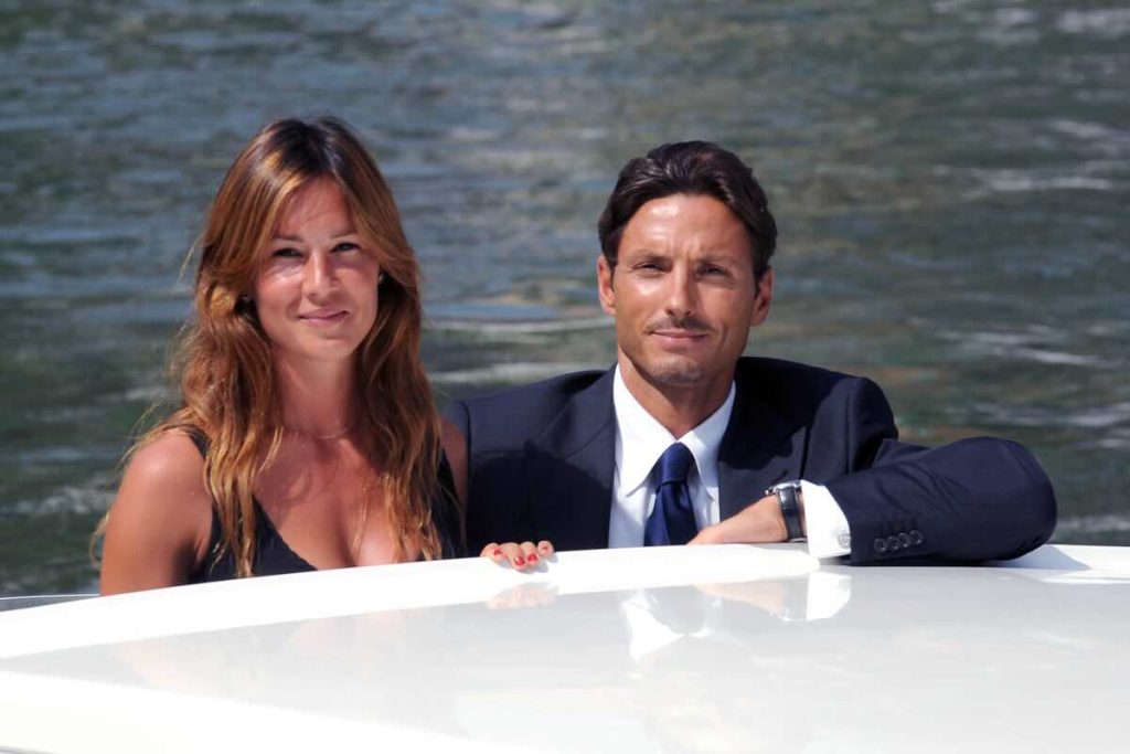 Sorpresa di Toffanin e Berlusconi a Clizia e Paolo