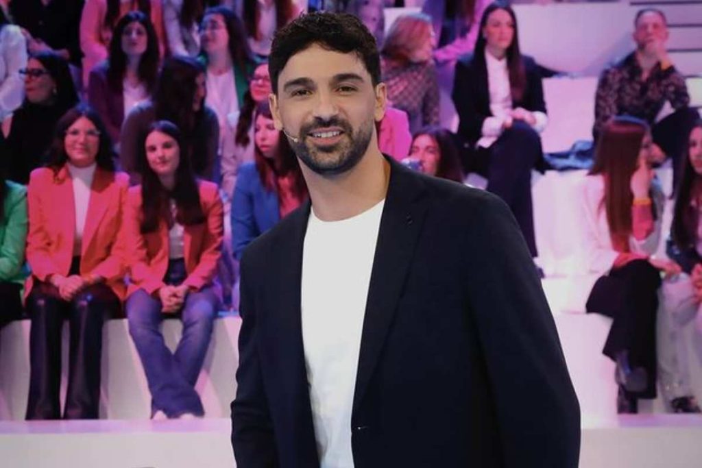 Raimondo Todaro fuori