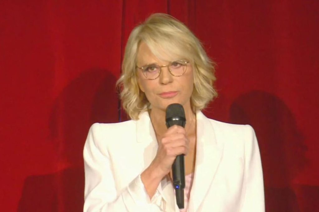 tradimento a sorpresa per maria de filippi