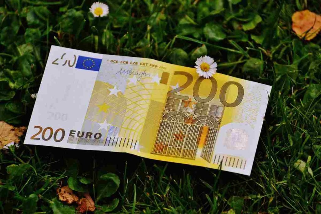 aumento di 200 euro