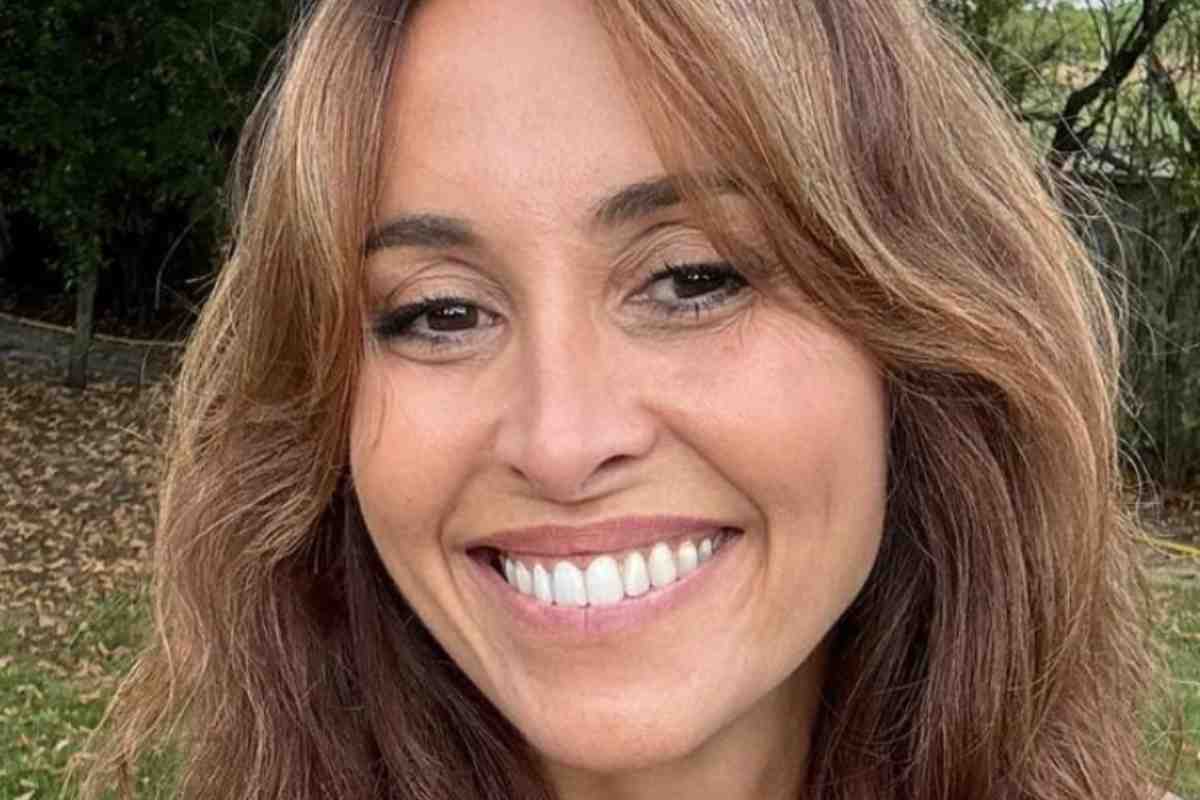 Benedetta Parodi in perfetta forma a cinquant'anni