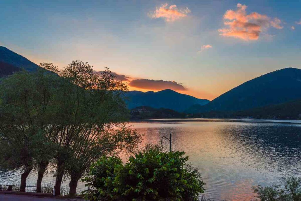 panorama sul lago di scanno