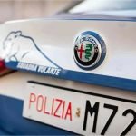 Evade ai domiciliari e viene rintracciato