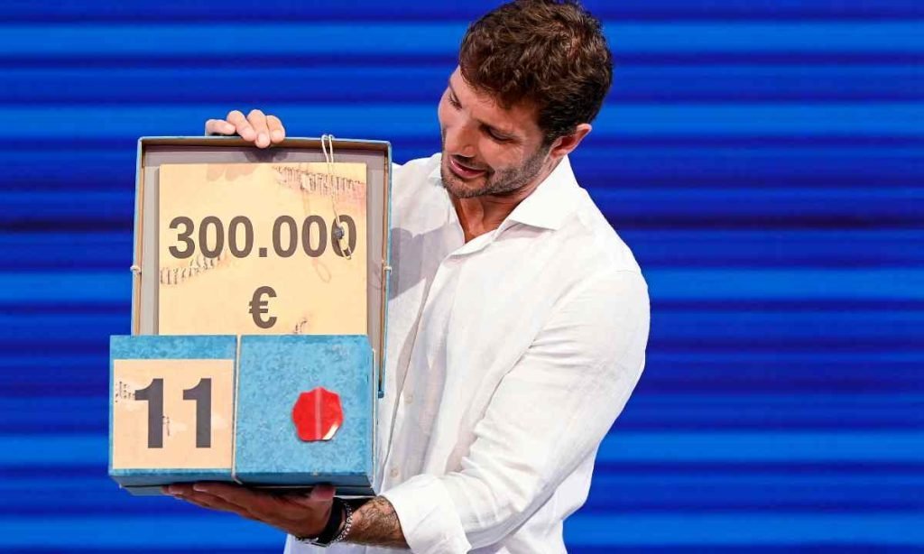 Stefano De Martino ad Affari Tuoi