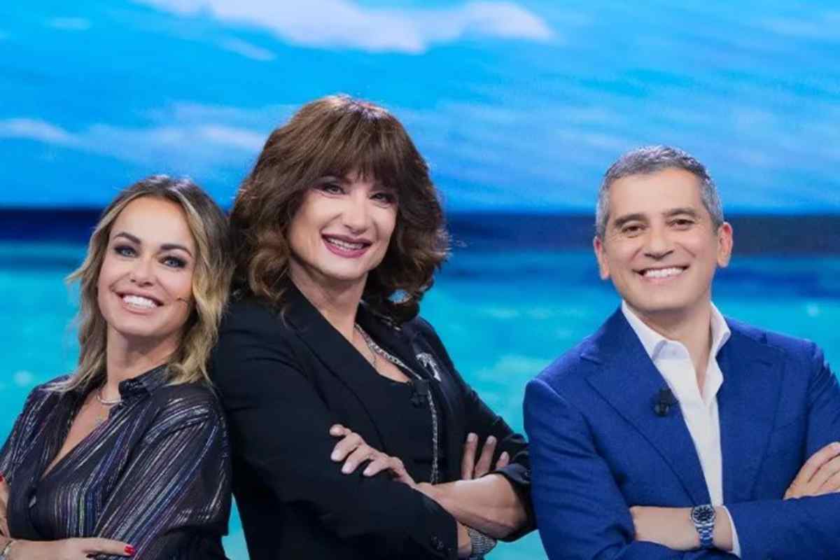 Ex concorrente Isola dei Famosi annuncia un tumore