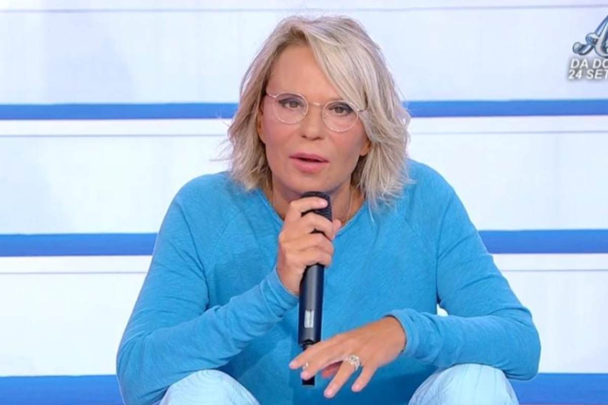 Uomini e Donne, la decisione di Maria De Filippi