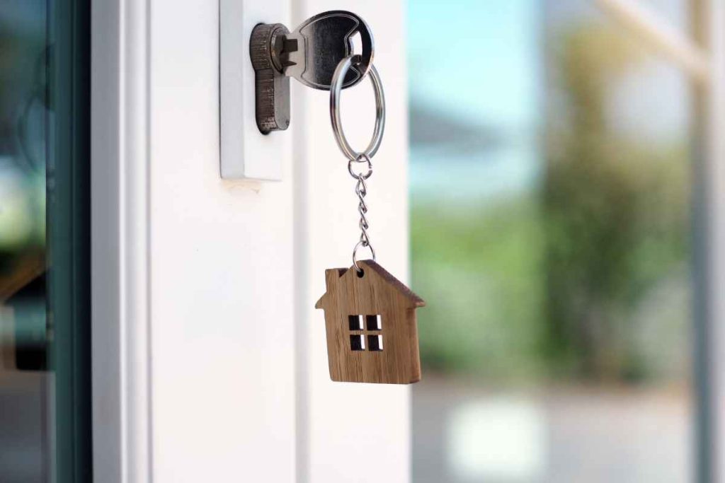 cambiare la serratura è possibile in affitto