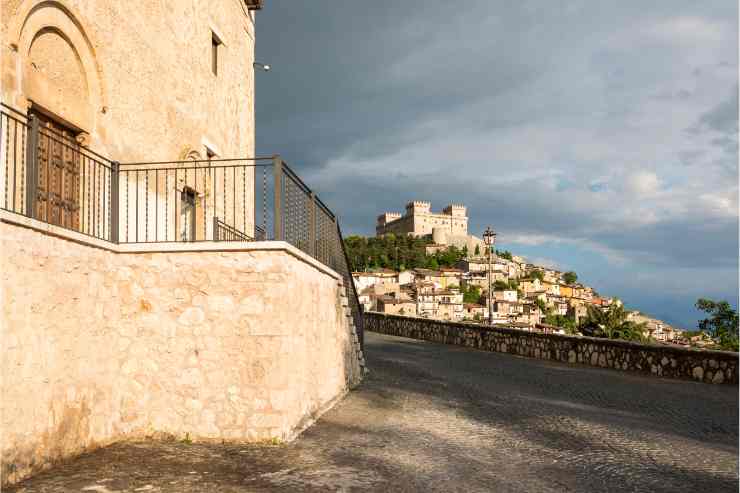 Celano borgo medievale cosa fare
