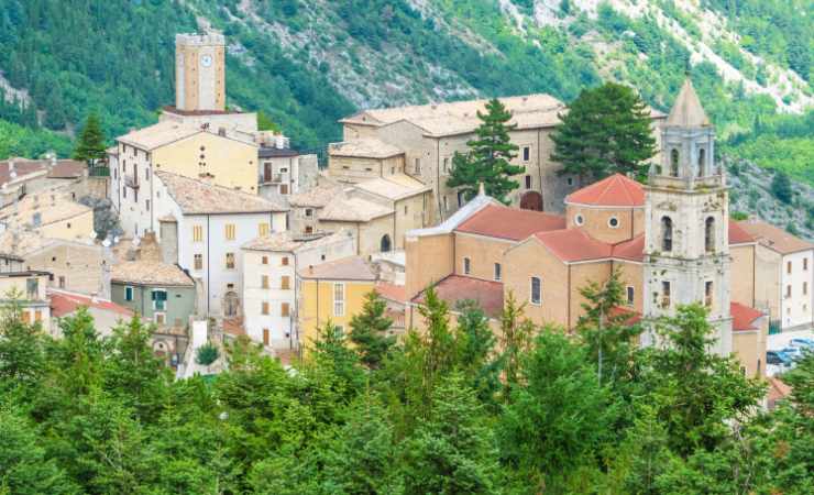 borgo nel parco della majella