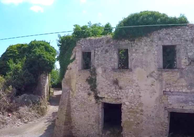 Abruzzo città fantasma