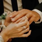 scopre vera età futura moglie alla vigilia del matrimonio