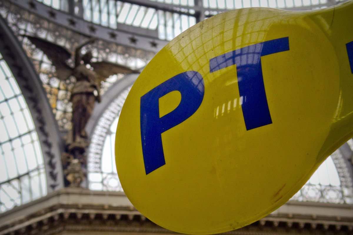 Poste Italiane lo stop previsto per il 2026 