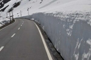 Neve sulla strada