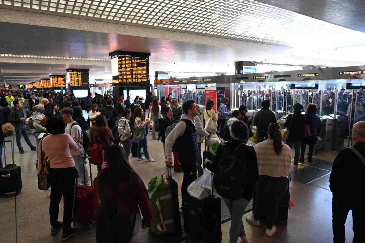 Caos alla stazione per gli scioperi